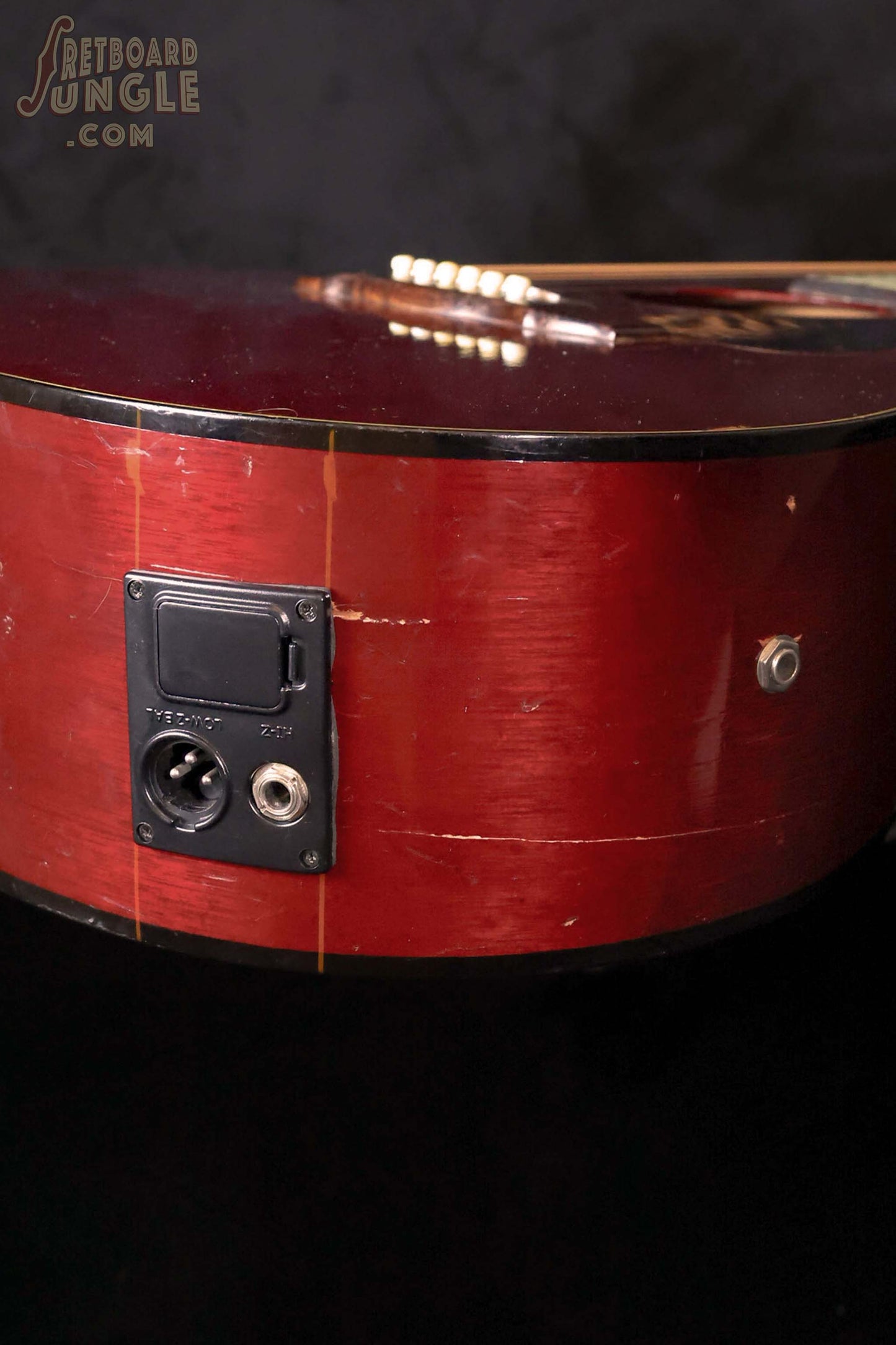 Guild D-25 - Cherry Red - 1978