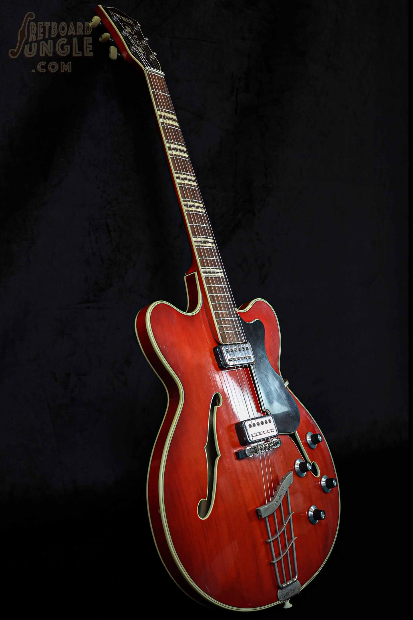 Vintage Hofner Verithin - Cherry Red - 1963