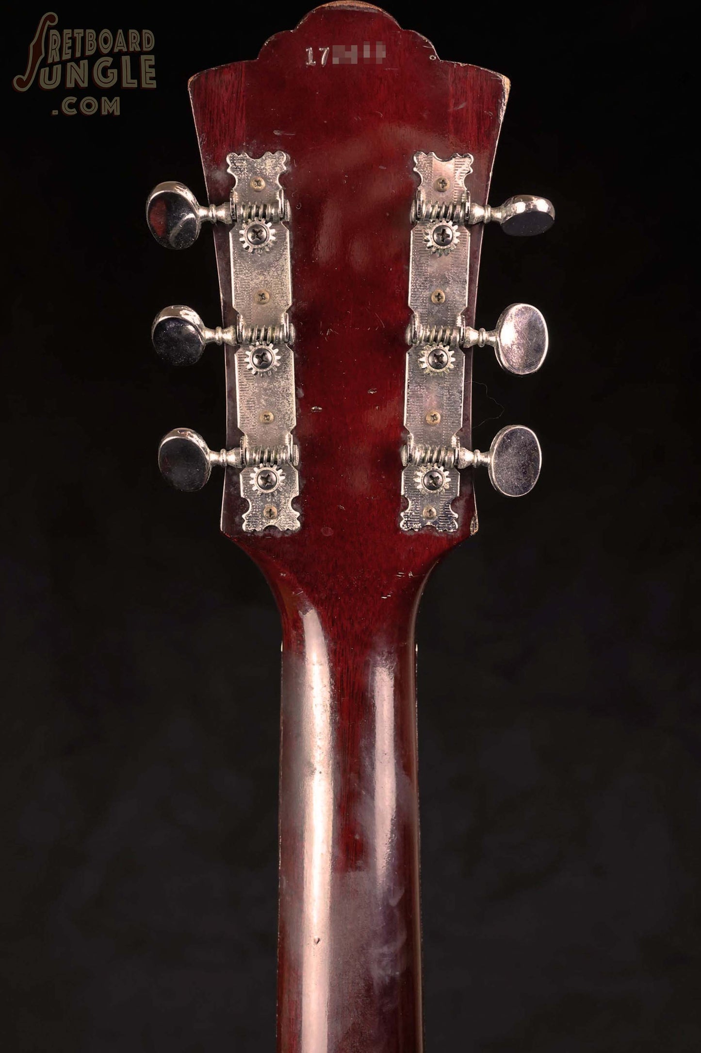 Guild D-25 - Cherry Red - 1978