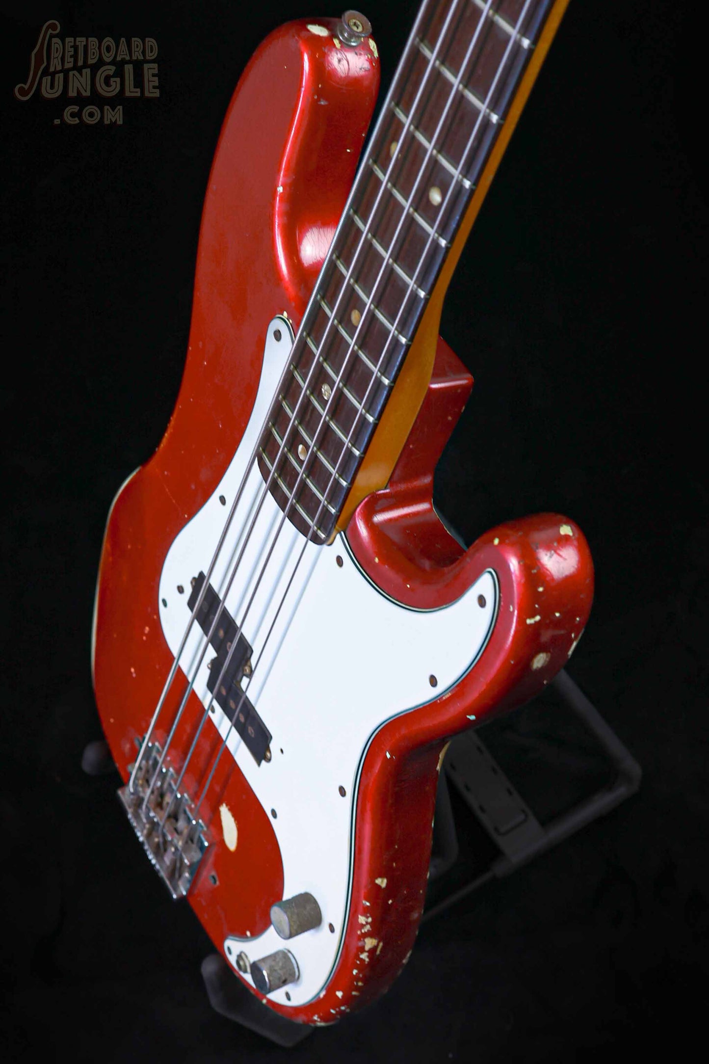 Vintage Fender Precision Bass - Candy Apple Red - 1966 - USA