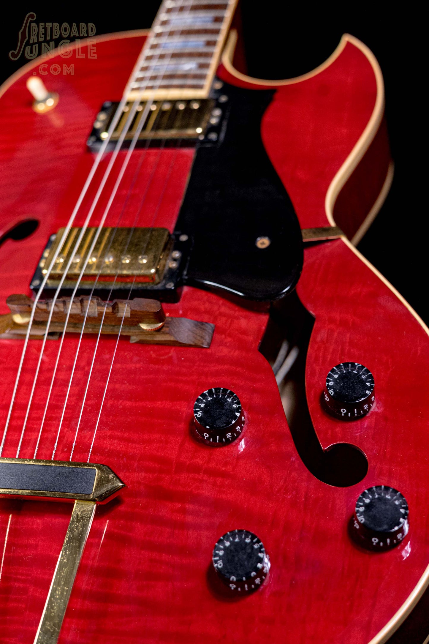 Heritage H-575 | Trans Cherry Red | USA | 2005