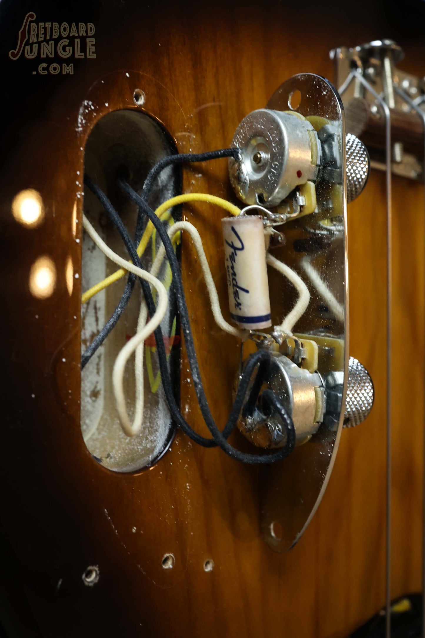 プレシジョンベース 54 リイシュー 2023 USA サンバースト