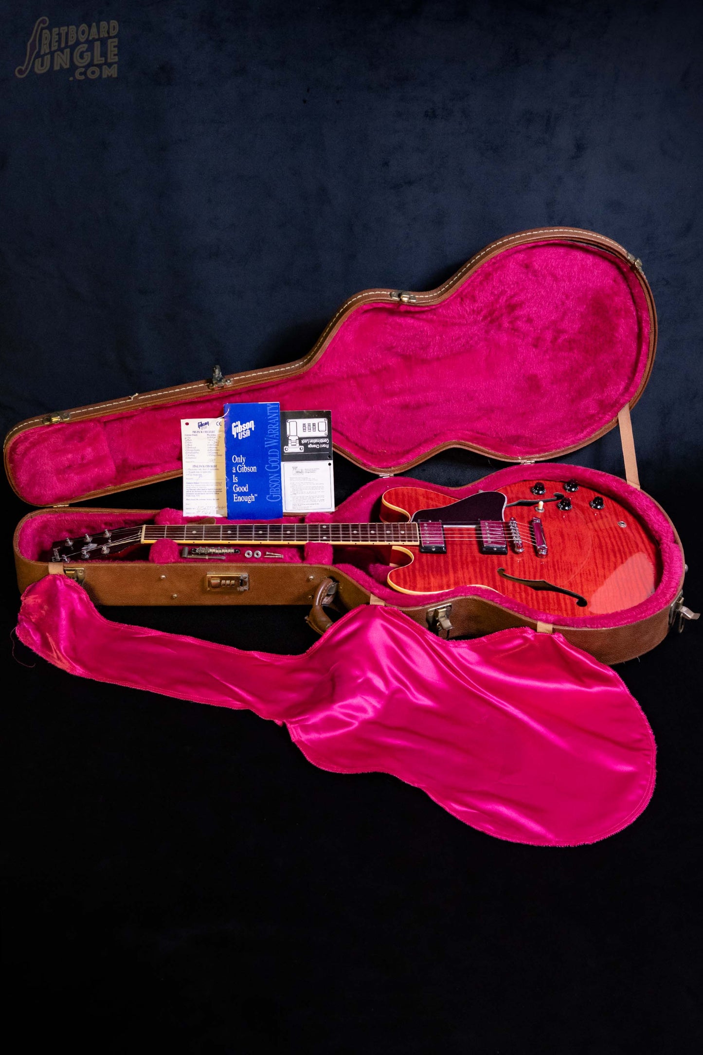 Gibson ES-335 | Cherry Red | USA | 2000