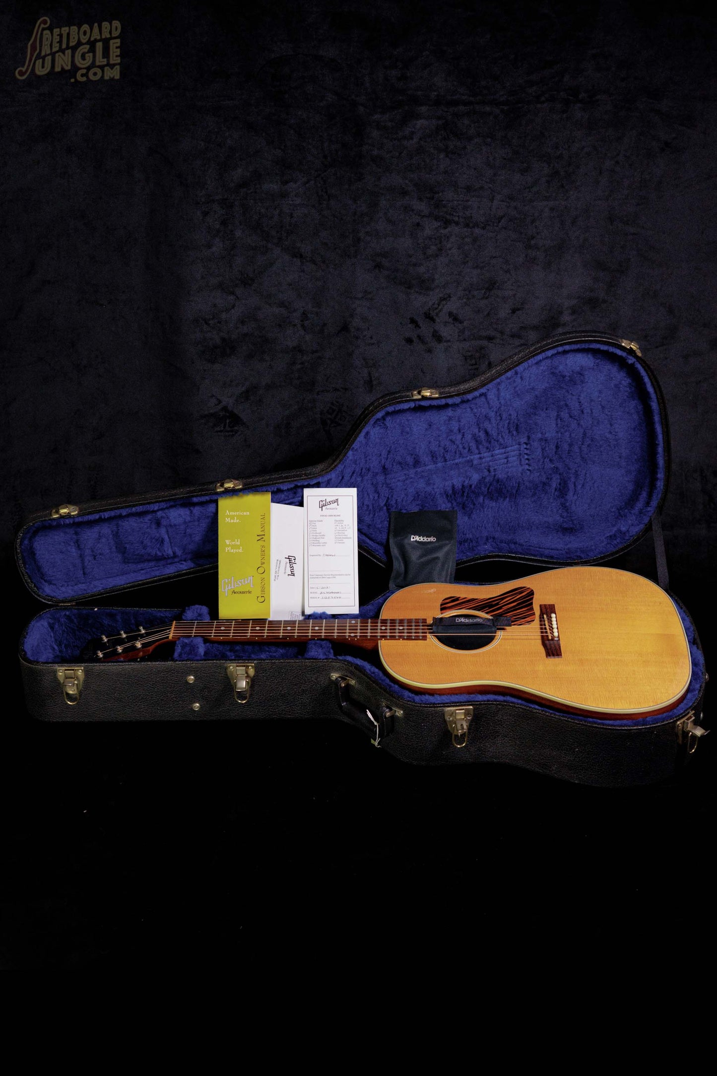 Gibson J-35 | Natural | USA | 2013