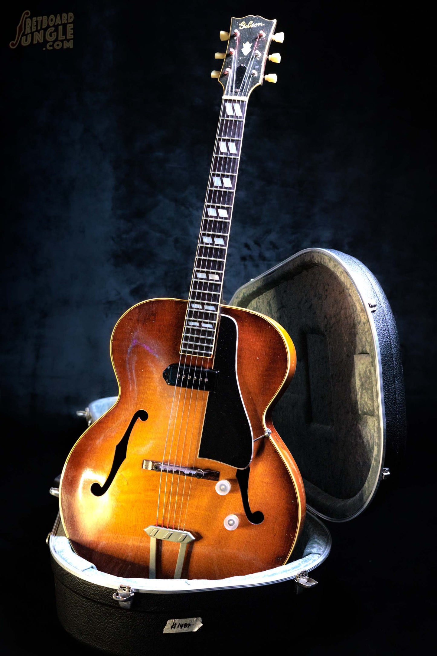 Gibson ES-300 | Cremona | USA | 1946