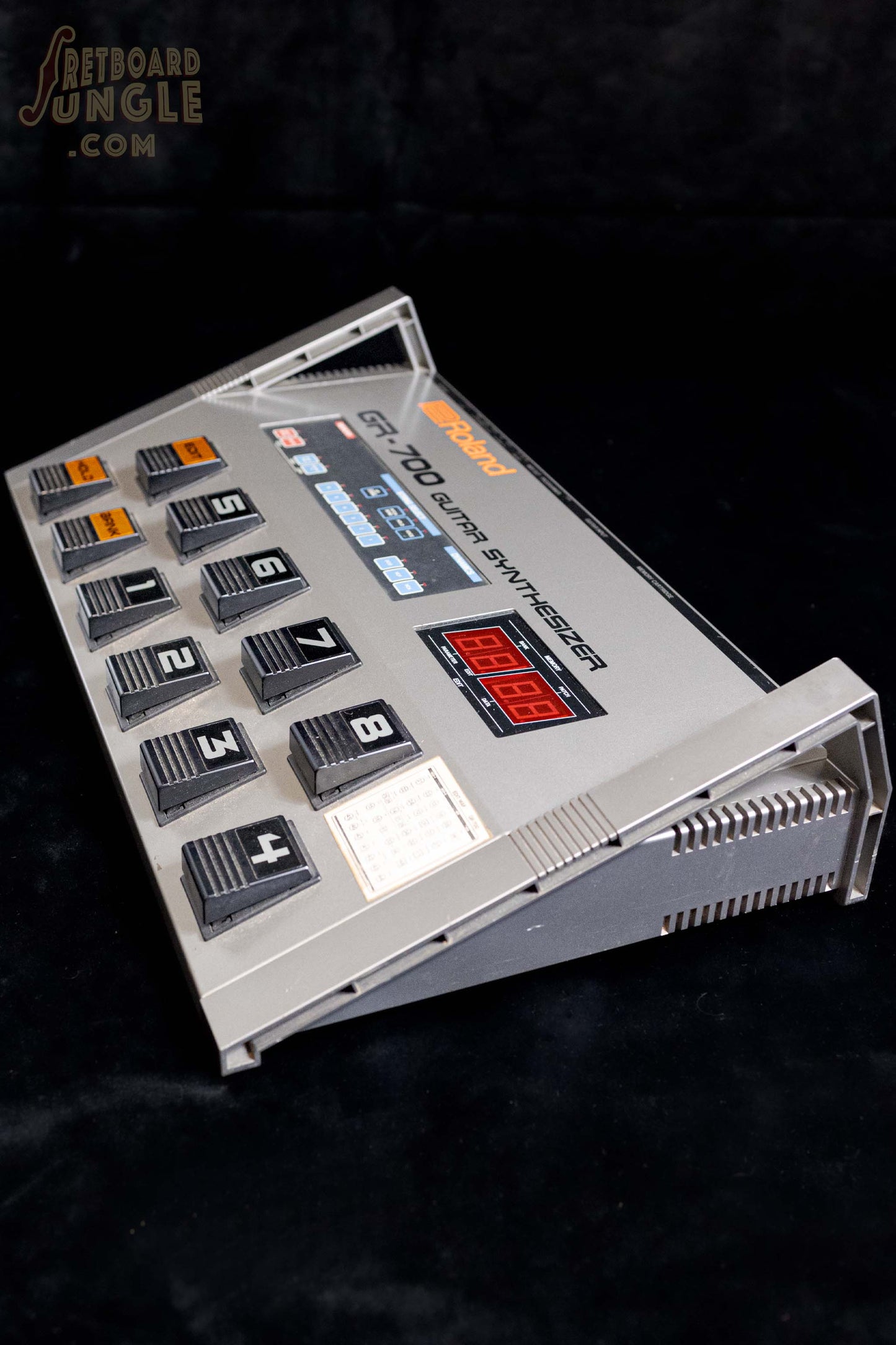 Roland G-303/GR-700 Guitar Synthesizer | Natural | Japan | 1982/1984