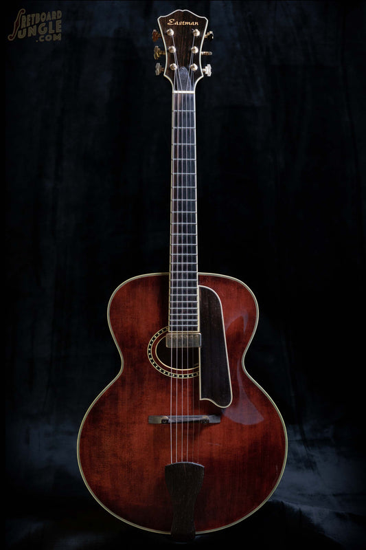 Eastman AR804E | Red | China | 2006