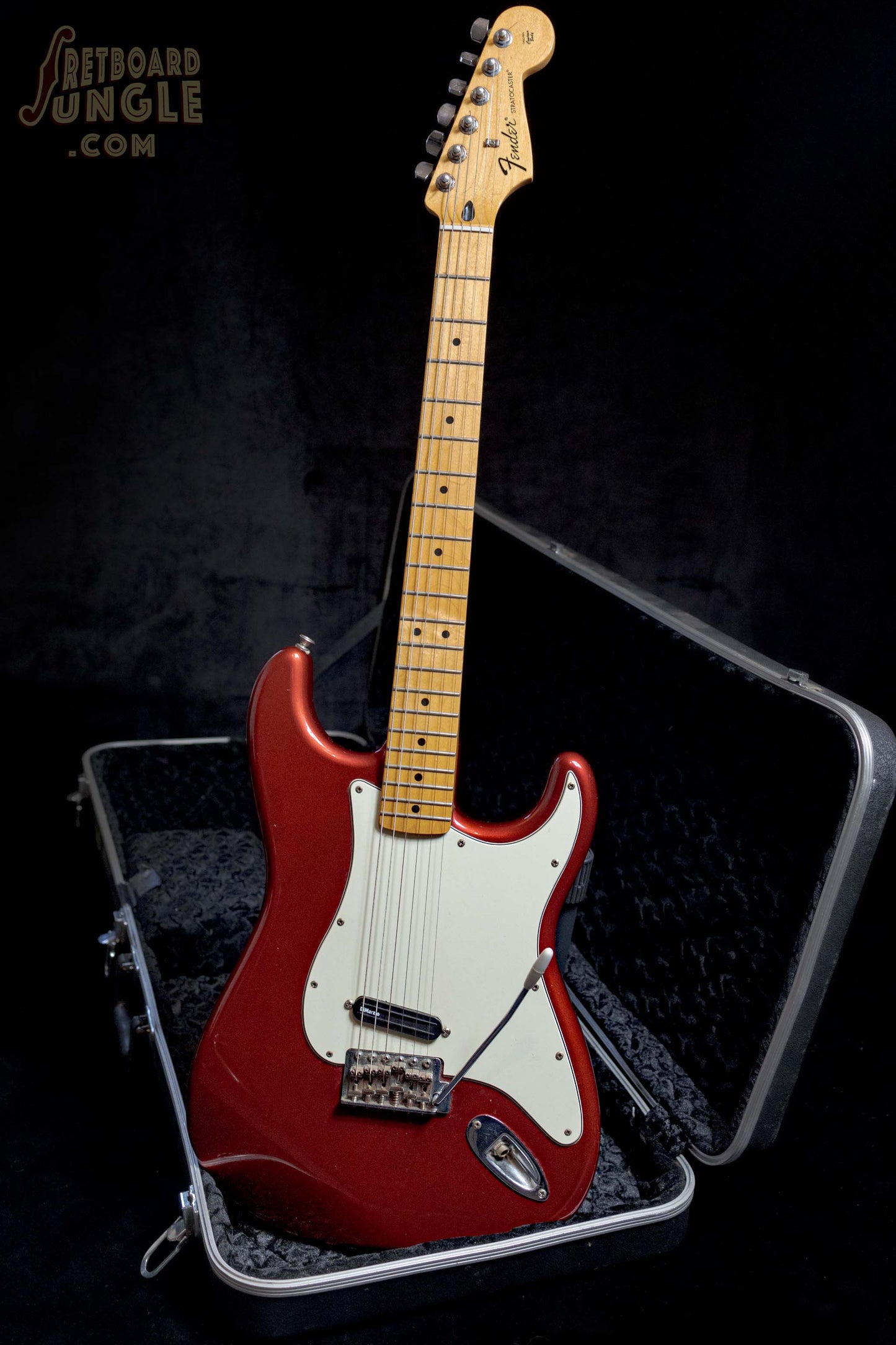 Fender Stratocaster (Standard) Candy Apple Red - Mexico - 2011