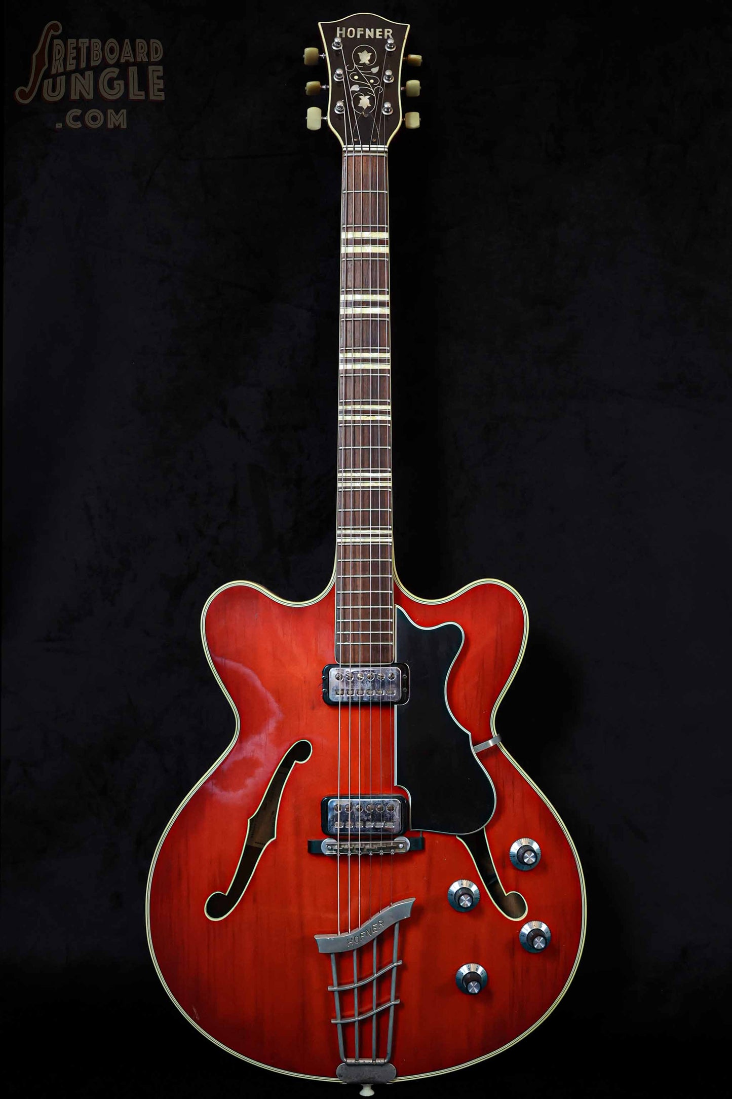 Hofner Verithin - Cherry Red - 1963