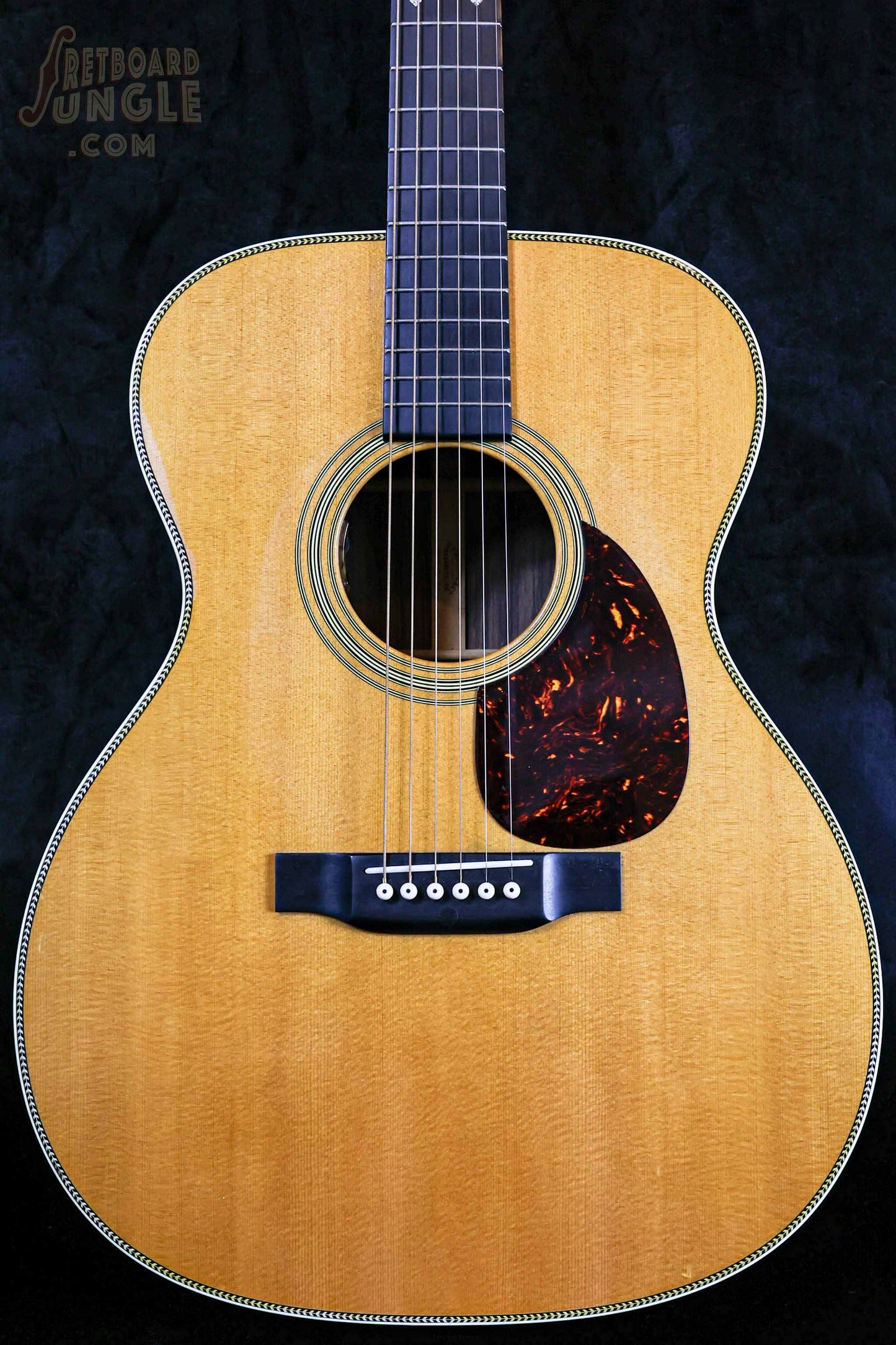 Martin OM-28 Standard Series Acoustic Guitar - Natural - 2013