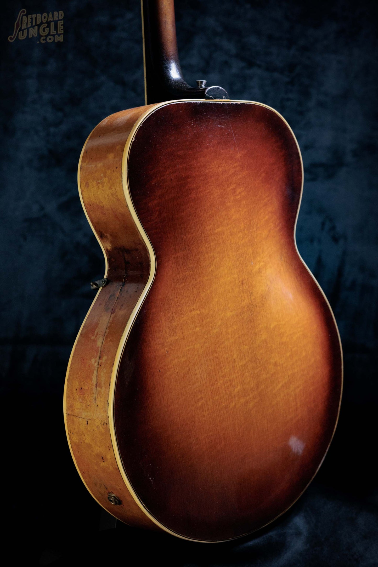 Gibson ES-300 | Cremona | USA | 1946
